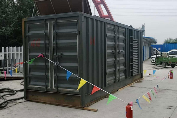 双柏发电机租赁空气滤清器多久更换一次?